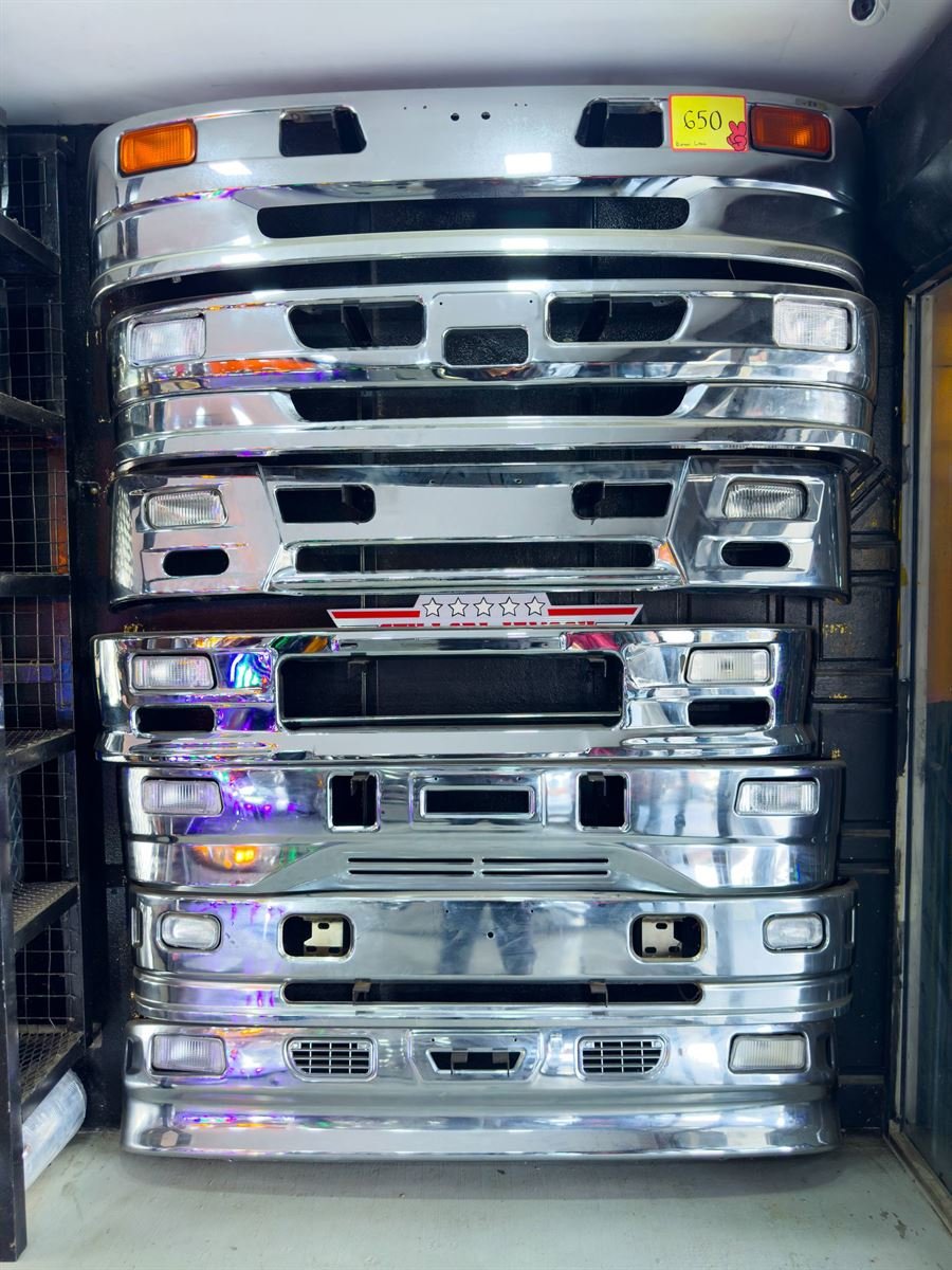 Dinding bumper chrome lori